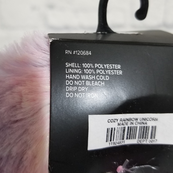 Unicorn Tie Dye Fuzzy Cozy Slipper Socks New - Picture 9 of 16